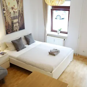 Apartment Cozy In Neustadt, Dresden