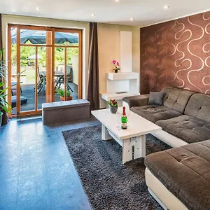 Apartment Villa-harmonie, Dresden